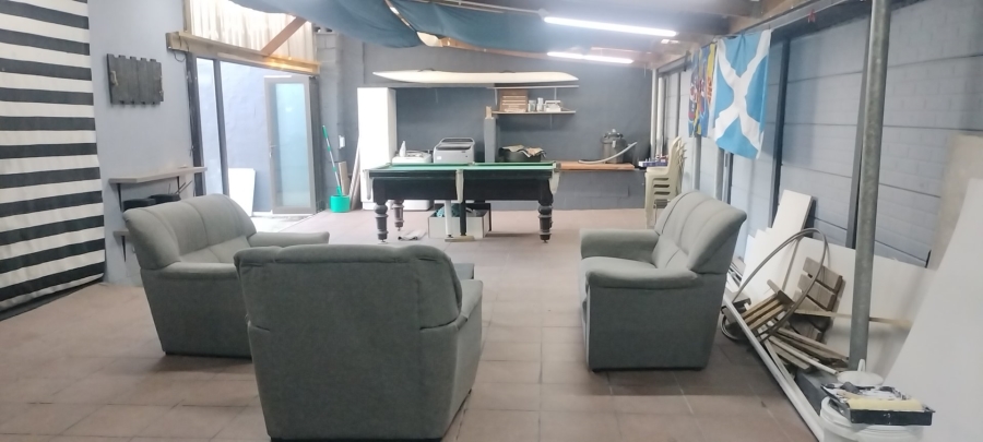 3 Bedroom Property for Sale in Gustrouw Western Cape